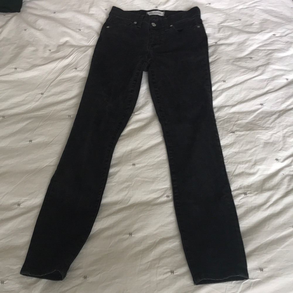 Black skinny jeans